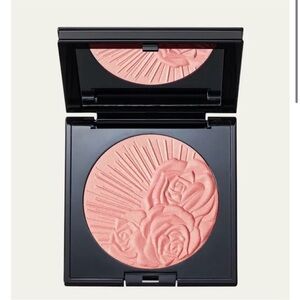 NEW! Pat McGrath Divine Blush in Fleurtatious soft beige pink demi-matte